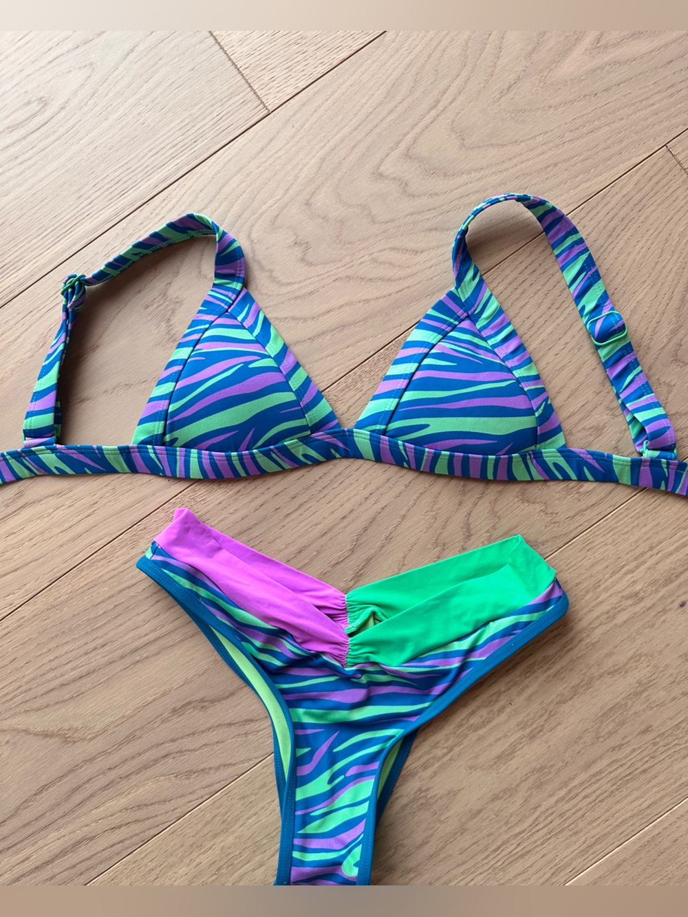 ONEONE Swimwear Green Purple Zebra Bikini Set XS
